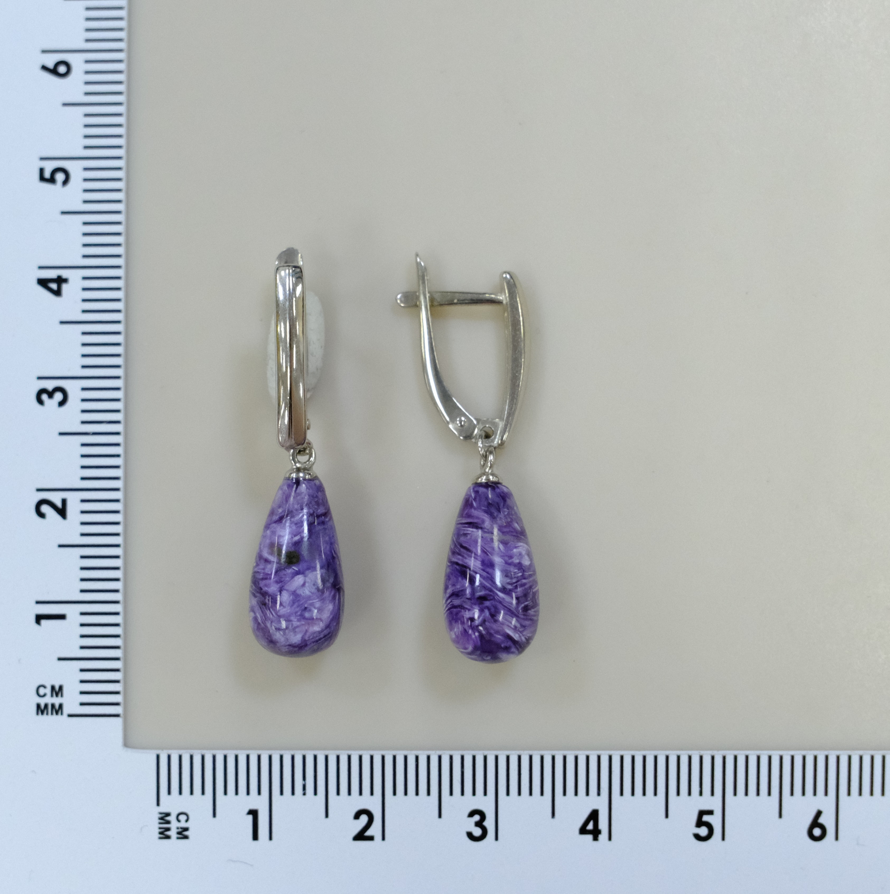 Серебряные серьги с чароитами